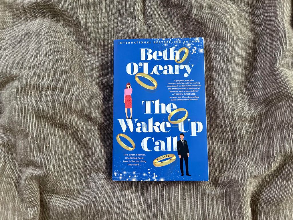 Beth O’Leary’s ‘The Wake-Up Call’ Is the Comfort Holiday Romance You’ve Been Looking For